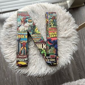 Marvel 3D comic letter wall decor, N